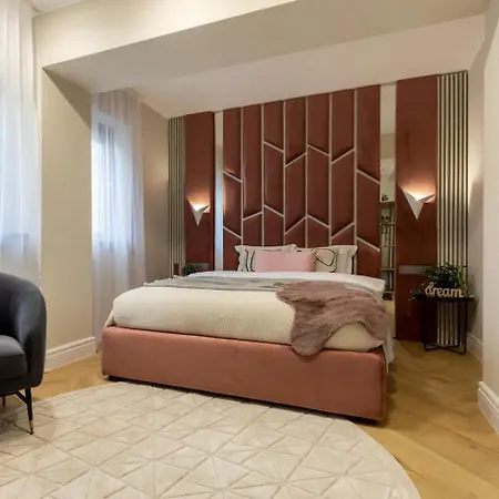 Apartament Aiastay River *