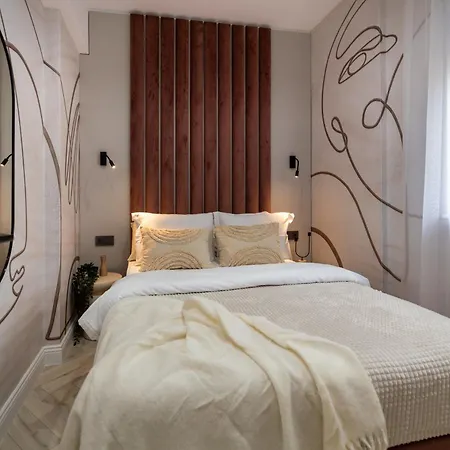 Aiastay River Apartment *