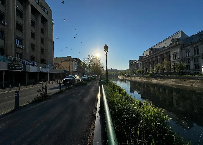 Apartament Aiastay River