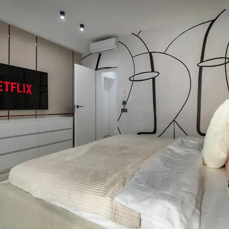 Aiastay River Bükreş