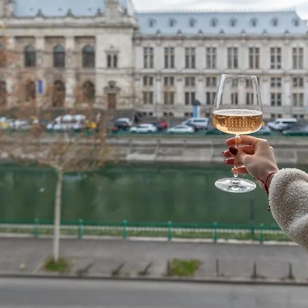 Aiastay River * Bukurešť