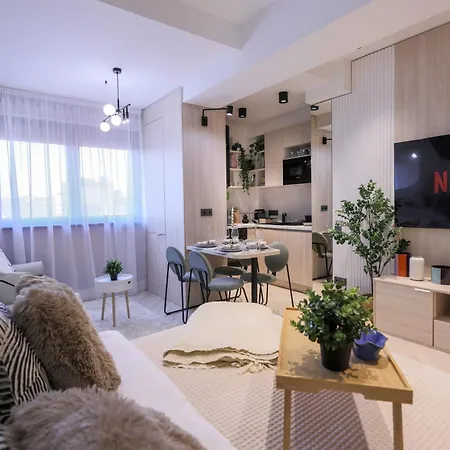 Aiastay River Apartmán *