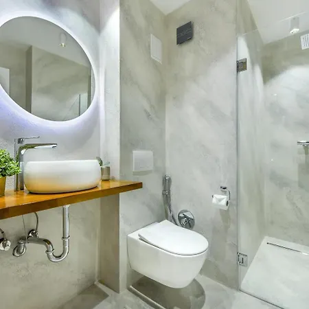 Aiastay River Apartamento *