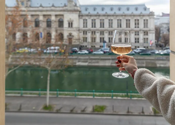 Aiastay River * بوخارست