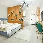 Aiastay River Apartamento Bucareste