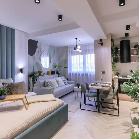 Aiastay River * בוקרשט