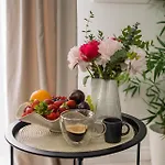 Aiastay River Apartman