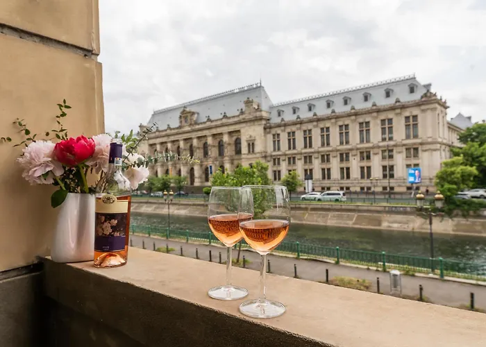 Aiastay River Lägenhet